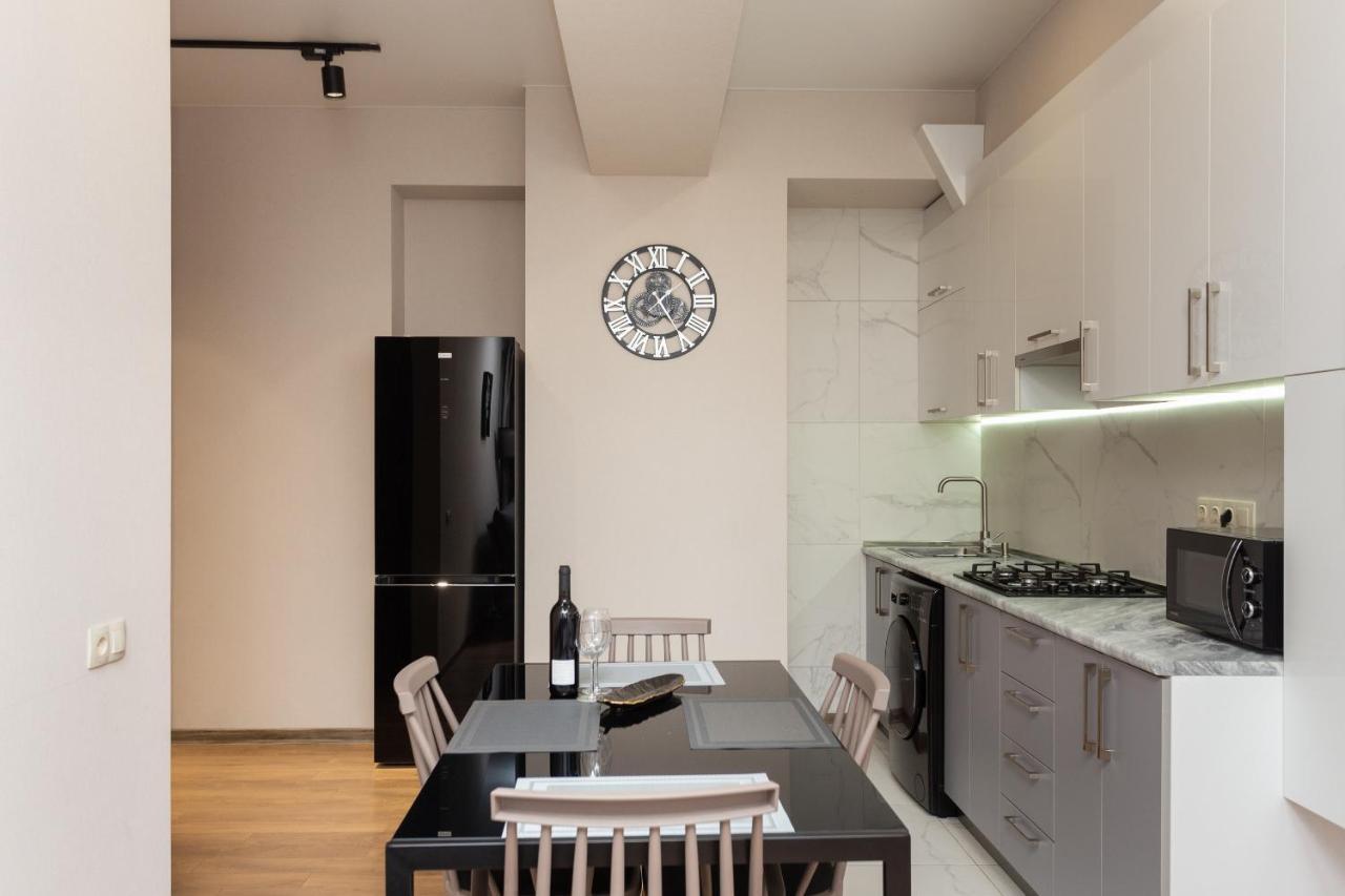 Saburtalo Apartment 트빌리시 외부 사진